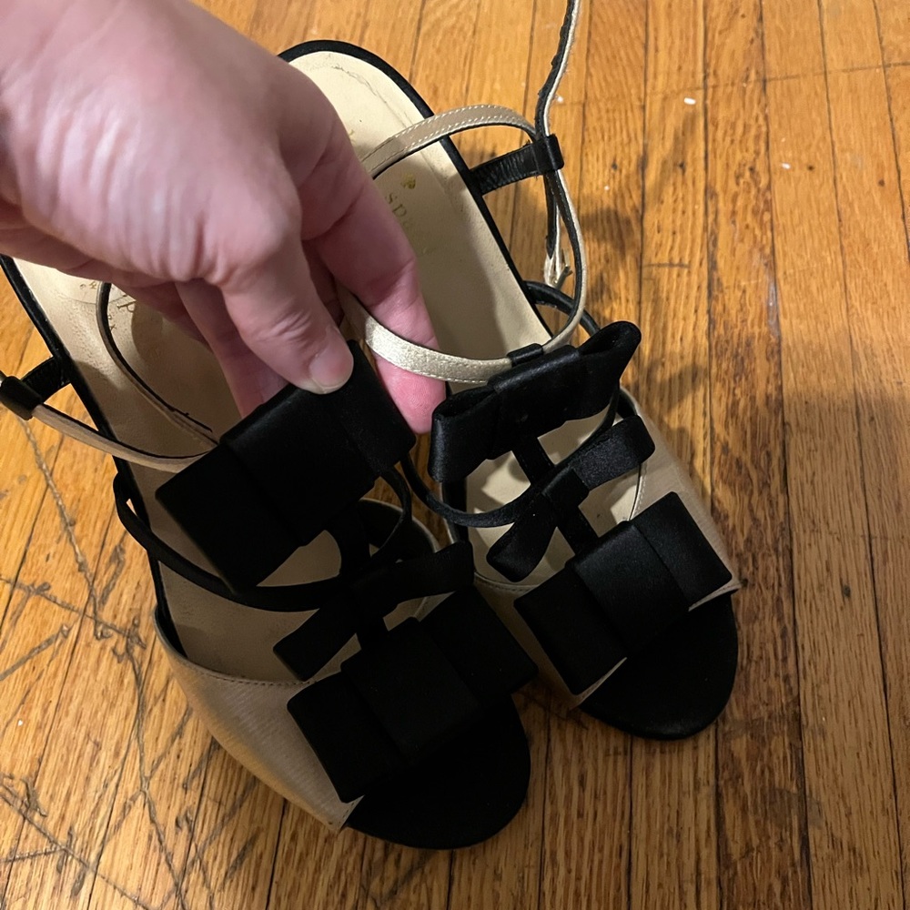 Kate Spade Satin Bow Blk & Cream Heels Size 8B